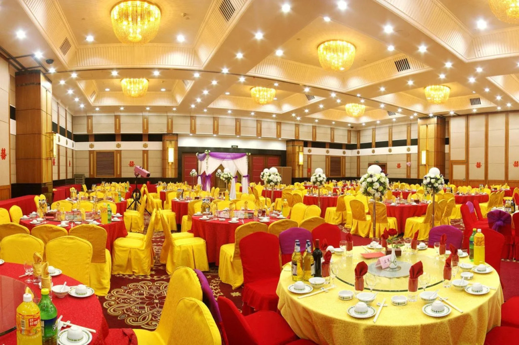 Gold Source Hotel