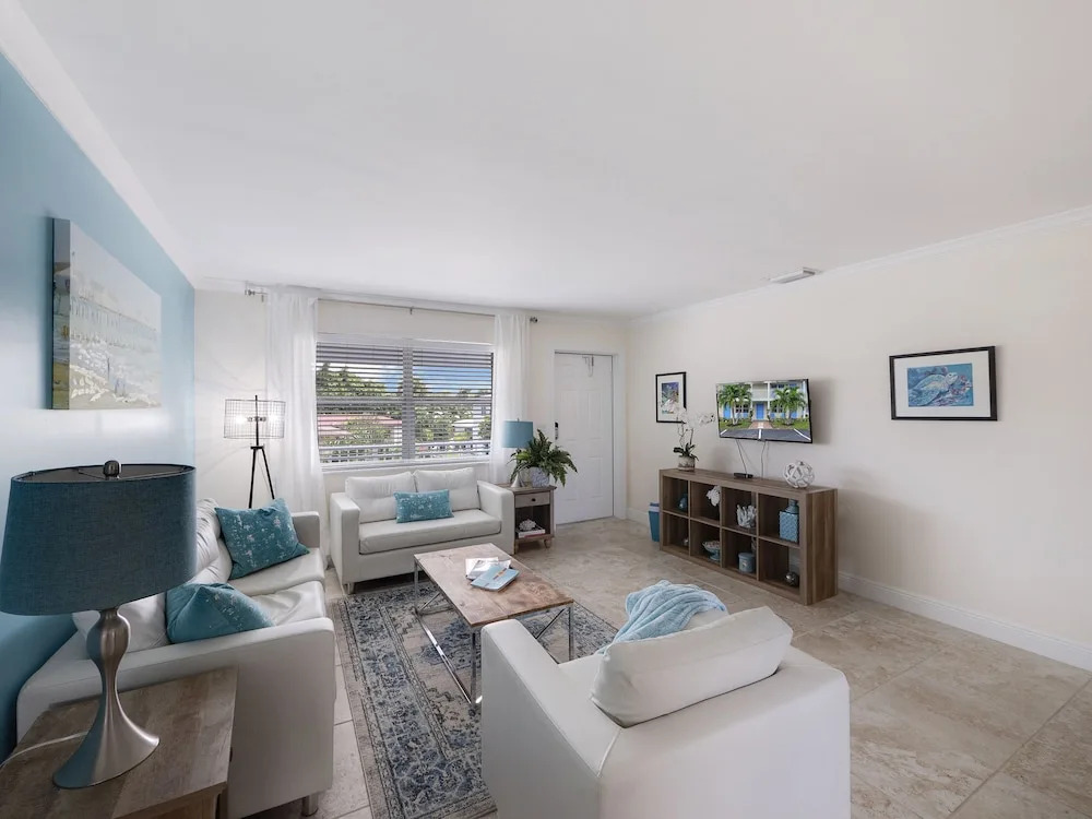Seas The Day 3 - 2br Beach On Singer Island 2 Bedroom Duplex