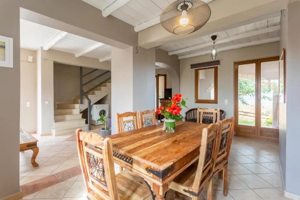 Neria Villas Collection