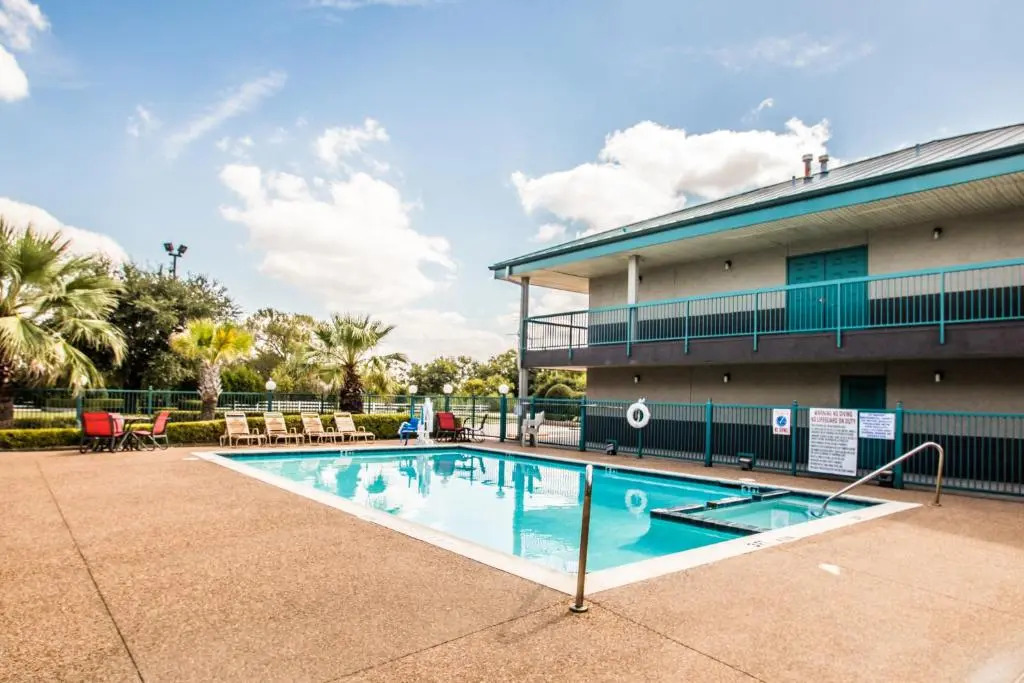 Americas Best Value Inn Ft. Worth