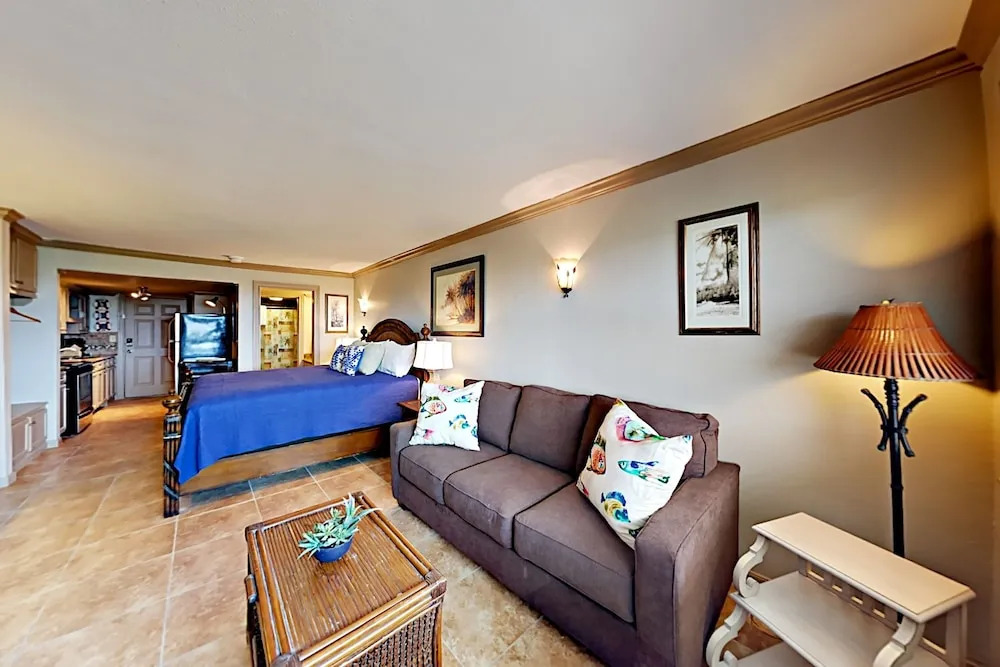 144 Sea Breeze 1 Bedroom 1 Bathroom Condo