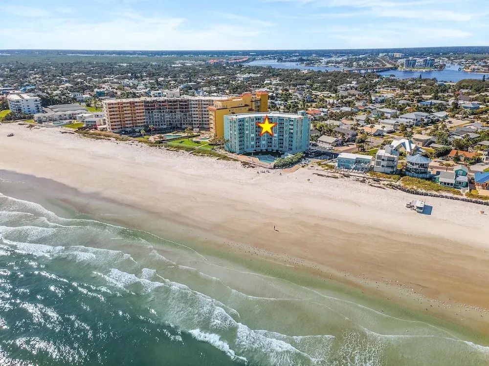 Coronado Towers 104