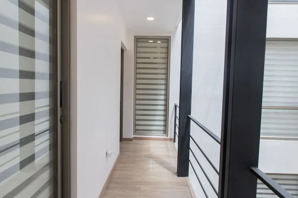 Brick Aparthotel