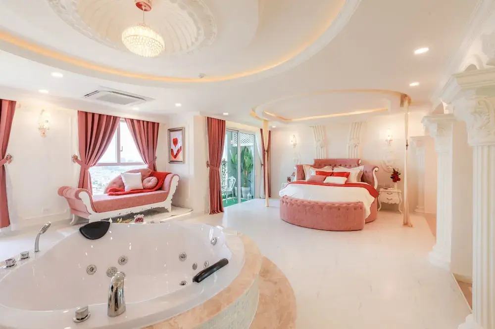Couple Retreats - Romantic Apartment