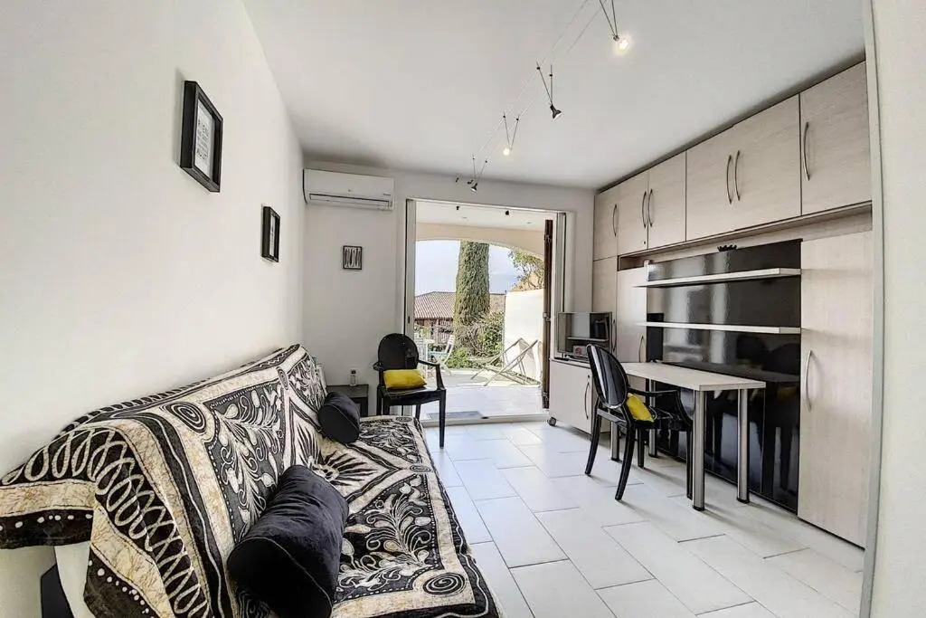 Studio Les Aigues Marines - St Cyr - 2 pers
