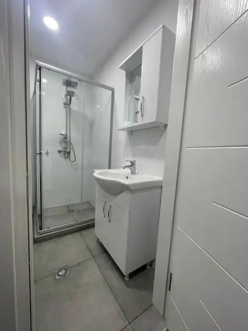Leo Group Luxury Apartment 14-296B Sunrise Batumi