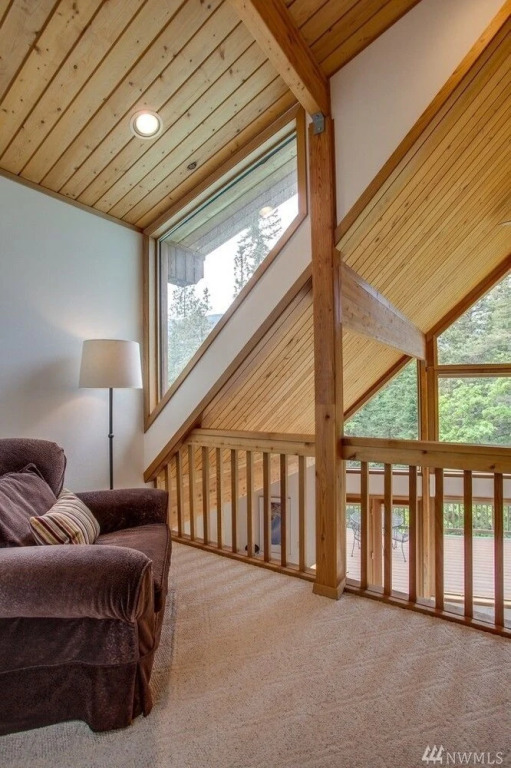 Timber View Lodge - Three Bedroom Home with Hot Tub