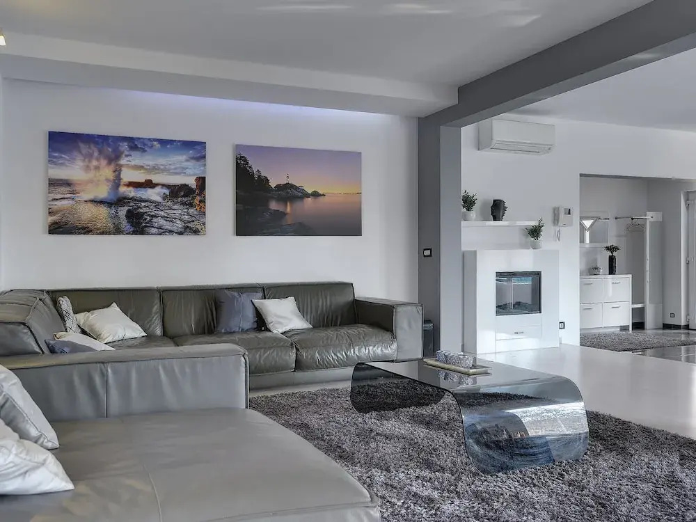 Villa in Pula near Beach with Private Pool