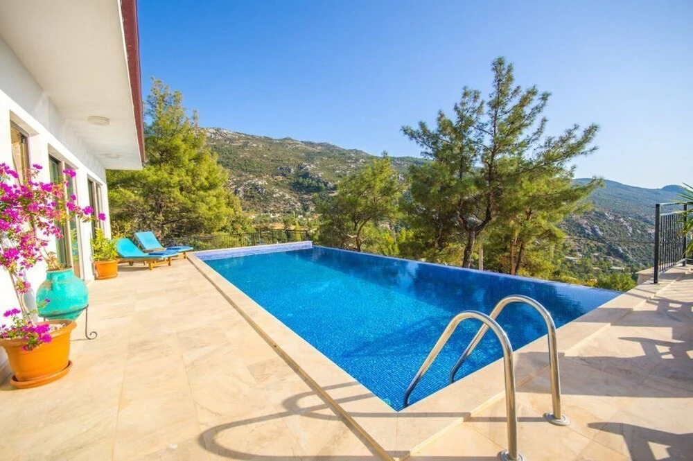 Villa Ella