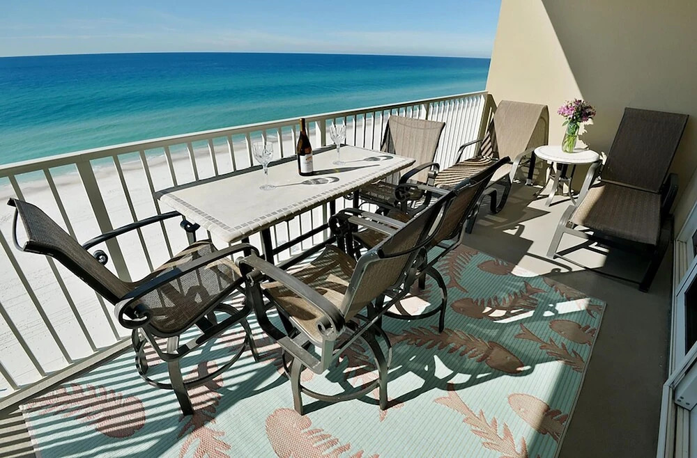 Grandview East 702