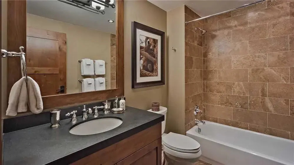 Hahns Peak 417 4 BedroomCondo By Moving Mountains