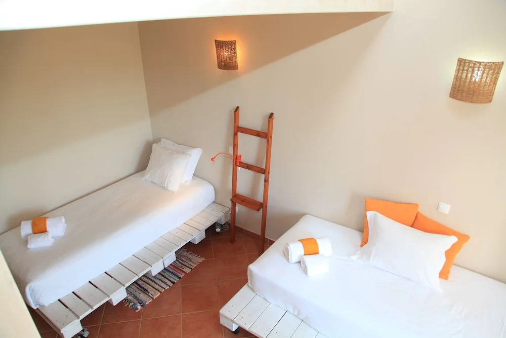 Casa do Vale da Lama EcoHotel & Retreat Centre in a farm