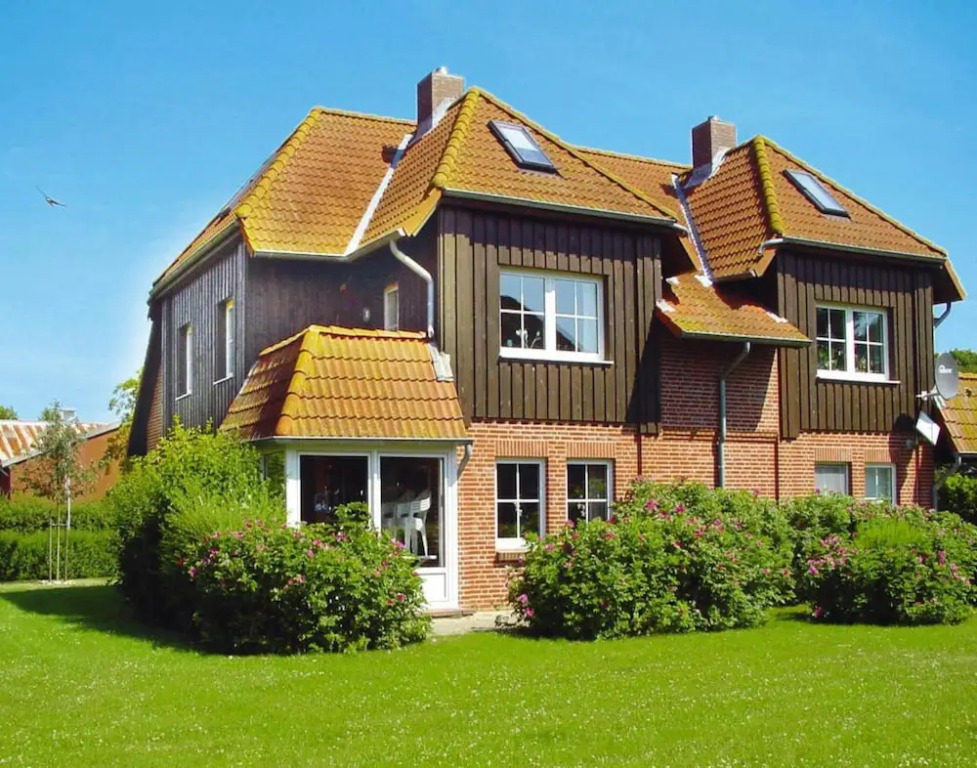 Wohnung in Wenkendorf mit Garten