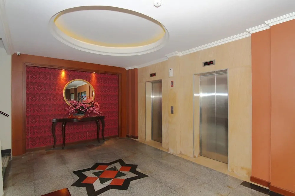 Airy Pecinan Wahid Hasyim 125 Semarang