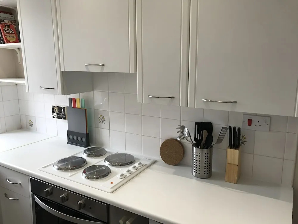 Chessels Court Apartment