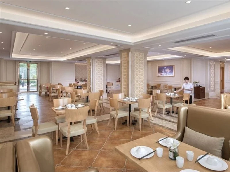 Vienna International Hotel (Yichang Yiling)