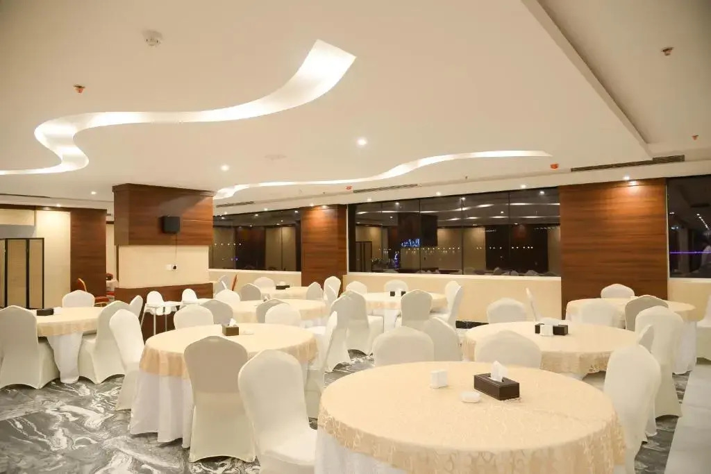 Mora hotel