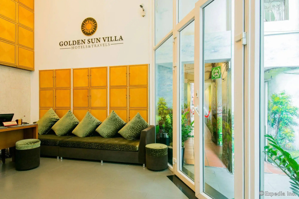 Golden Sunshine Villa Hotel and Travel