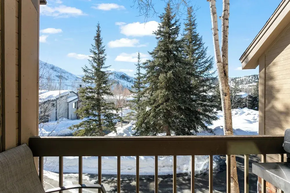 Queen Esther at Deer Valley Resort - Four Bedroom Condo with Hot Tub #2447 4 Condo
