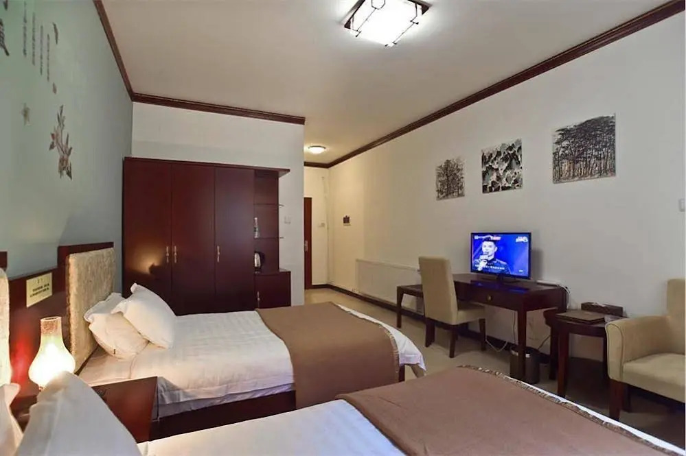 Pengzhou Anlan Holiday Manor
