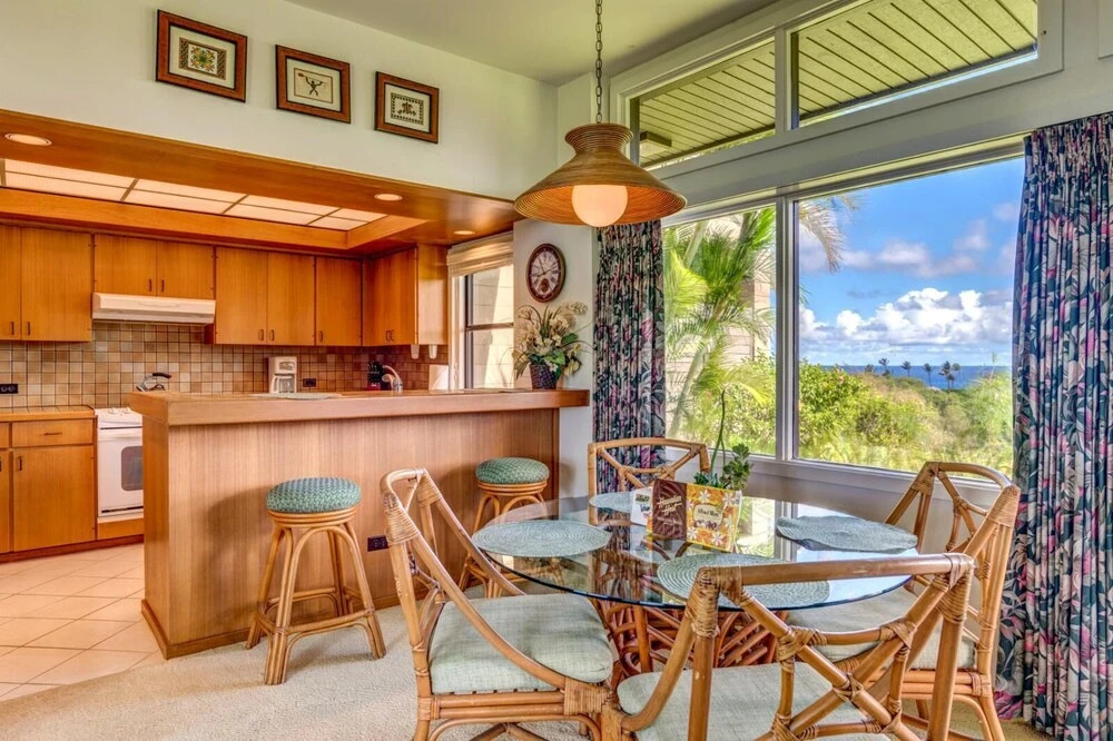 K B M Resorts- Krv-514 Rare Ridge Top 1Bd With Sweeping 180-degree Ocean Views!