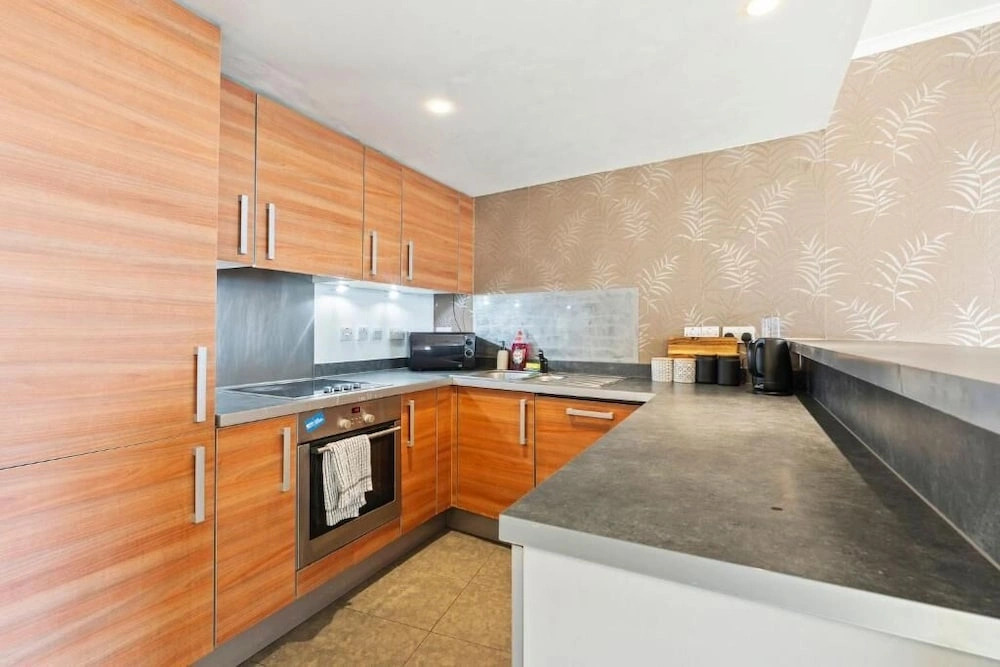 Battersea riverside 1 bedroom flat