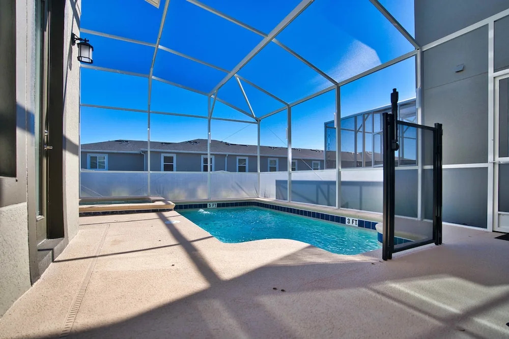 9203 Sommerset Hills Drive