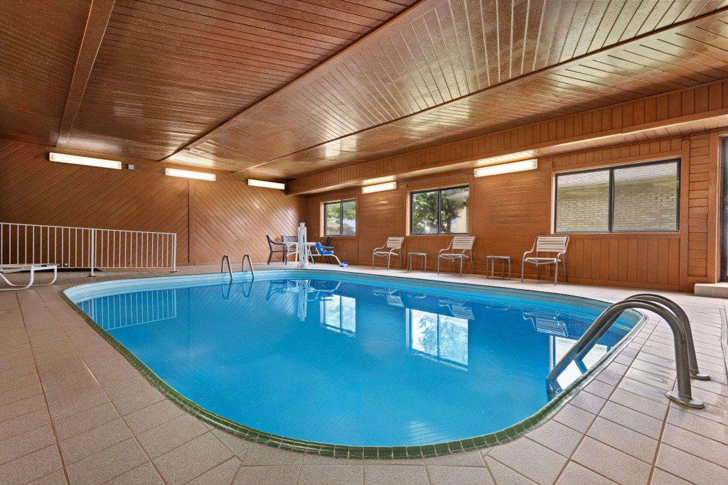 Baymont by Wyndham Waterloo