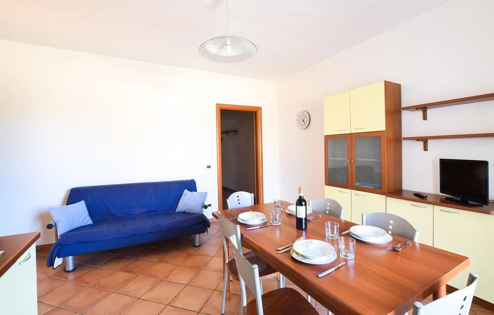 Nice Apartment in Scalea With Outdoor Swimming Pool, Wifi and 2 Bedrooms