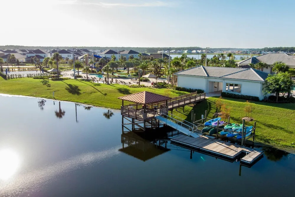 Storeylake 5Bd Pool 5min Walking Clubhouse