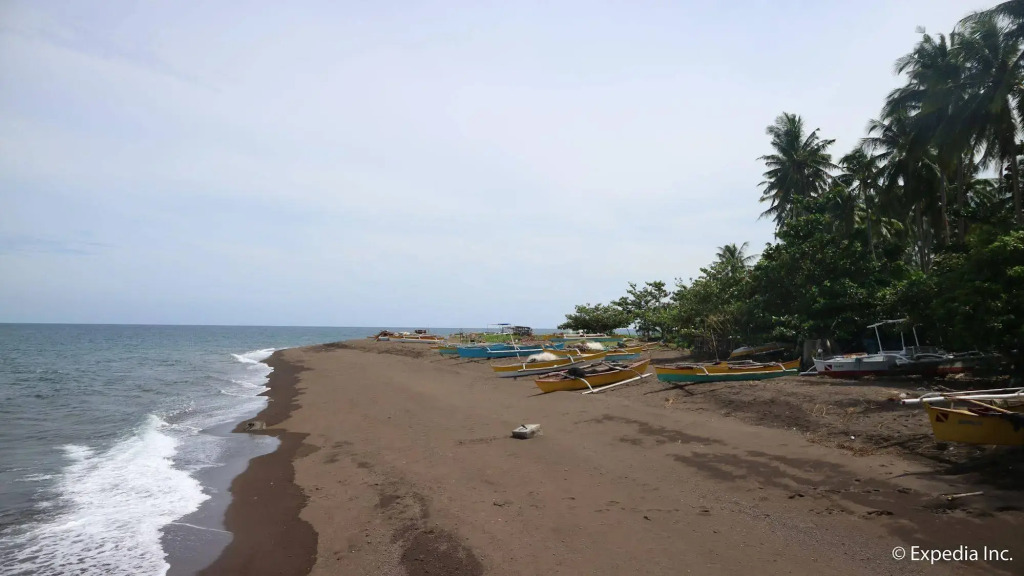 Caves Dive Resort