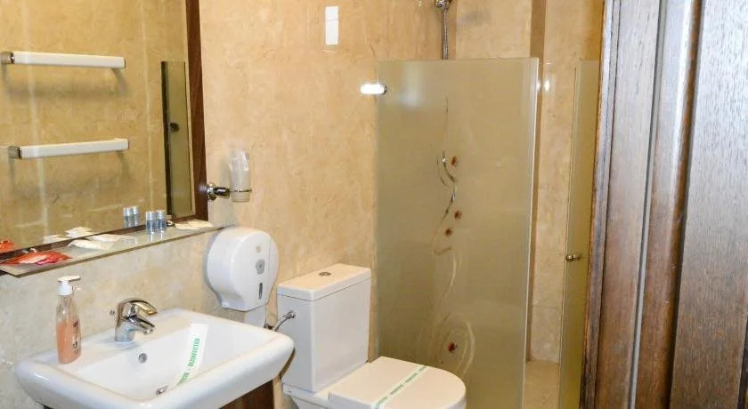 Hotel Yarus