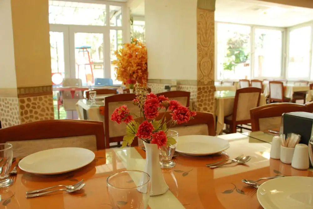 Shila Tatil Koyu