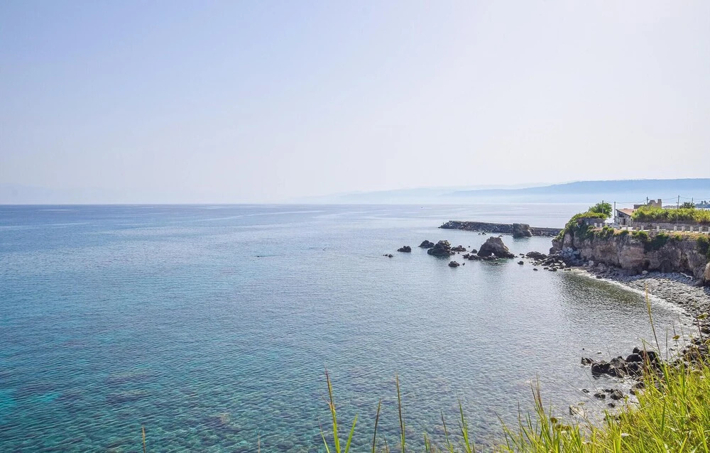 Amazing Apartment in Botricello With 1 Bedrooms and Wifi