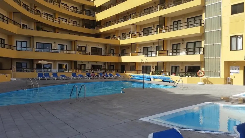 Apartment With one Bedroom in Santa Cruz de Tenerife, With Wonderful City View, Pool Access, Furnished Balcony - Near the Beach