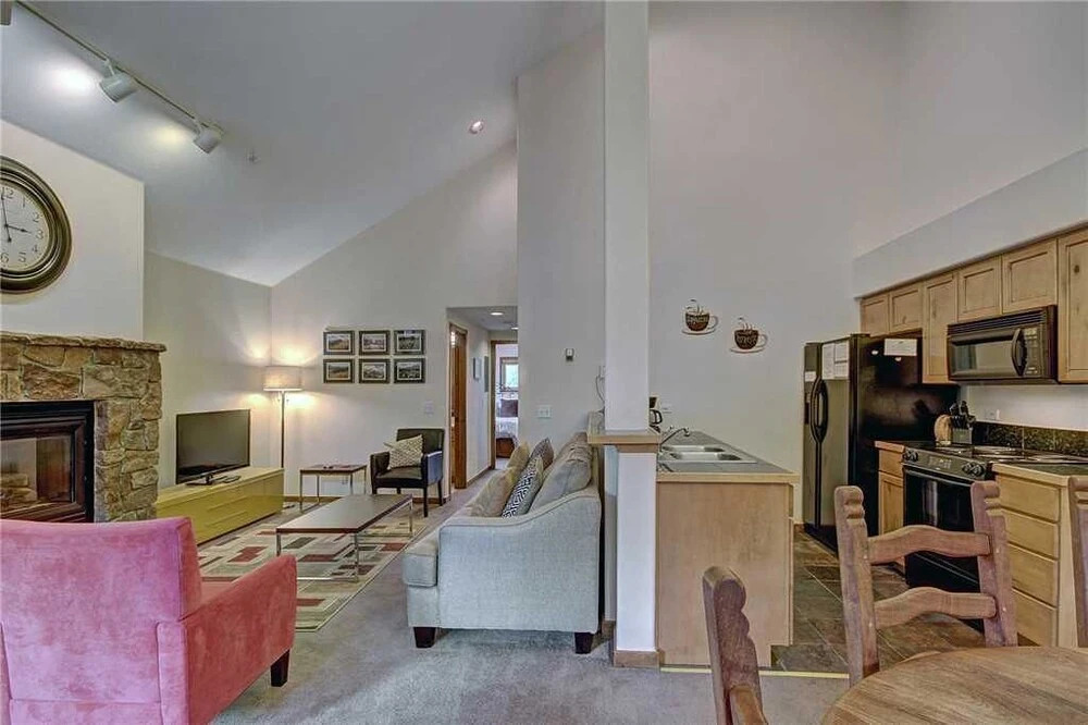 Los Pinos D-24 (Condo) Apartment 2 Breckenridge Resort Managers