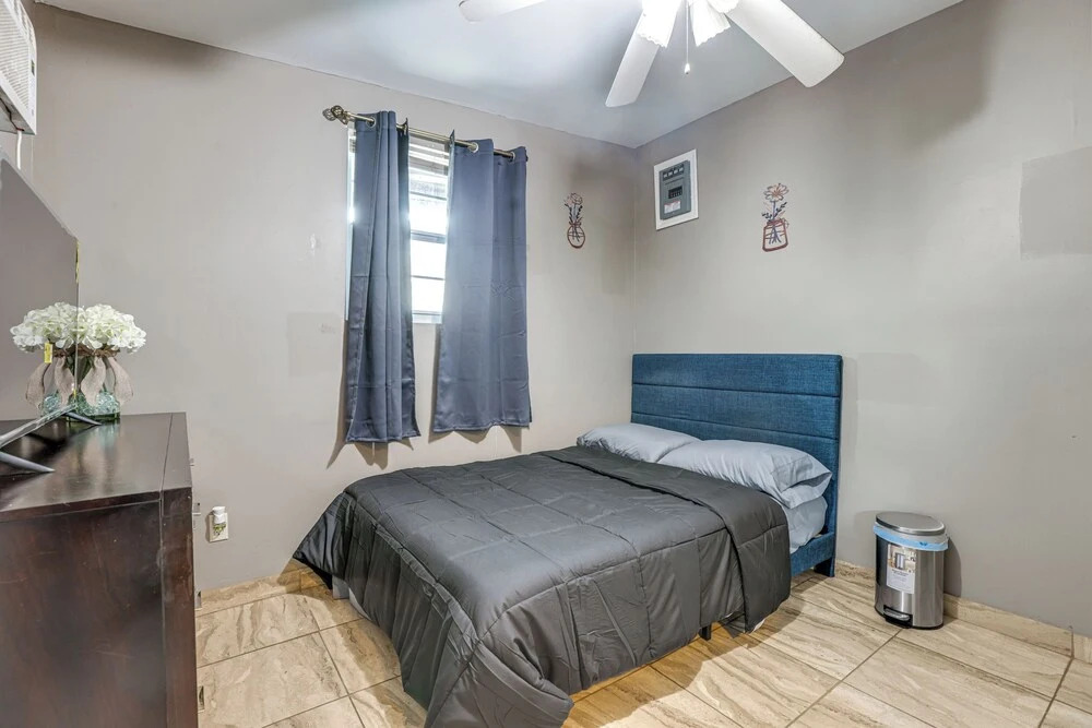 Private Patio & Yard: East Orlando Extended Stay