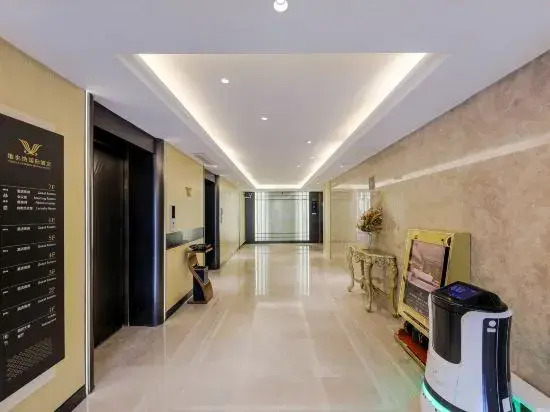 Vienna International Hotel (Shantou High-speed Railway Station East Plaza Branch)