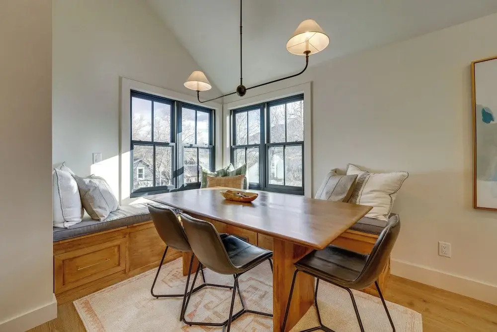 Inviting & Renovated Home in Crested Butte