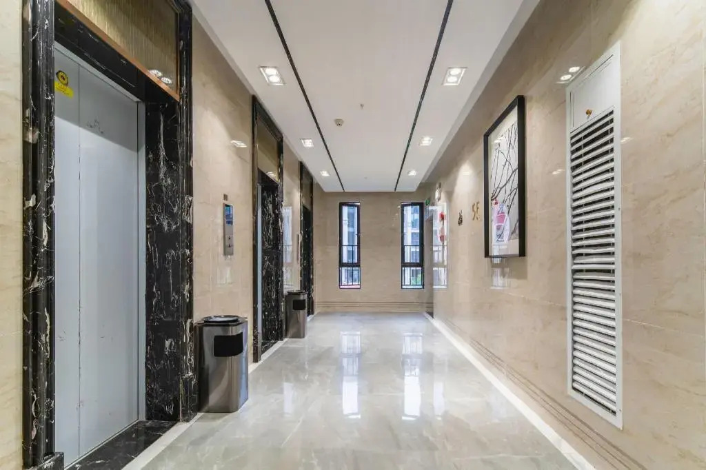 Lanou Hotel (Guiyang Huaxi District Meide Government House Branch)
