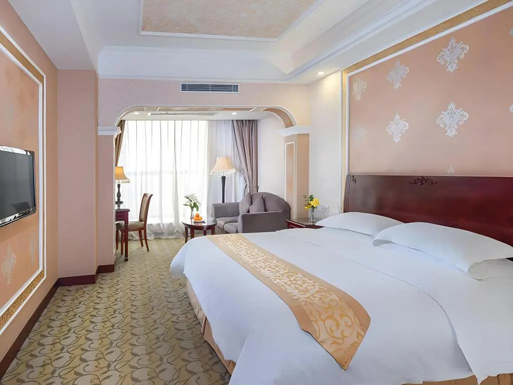 Vienna Hotel Shenzhen Songgang Yanchuan Road