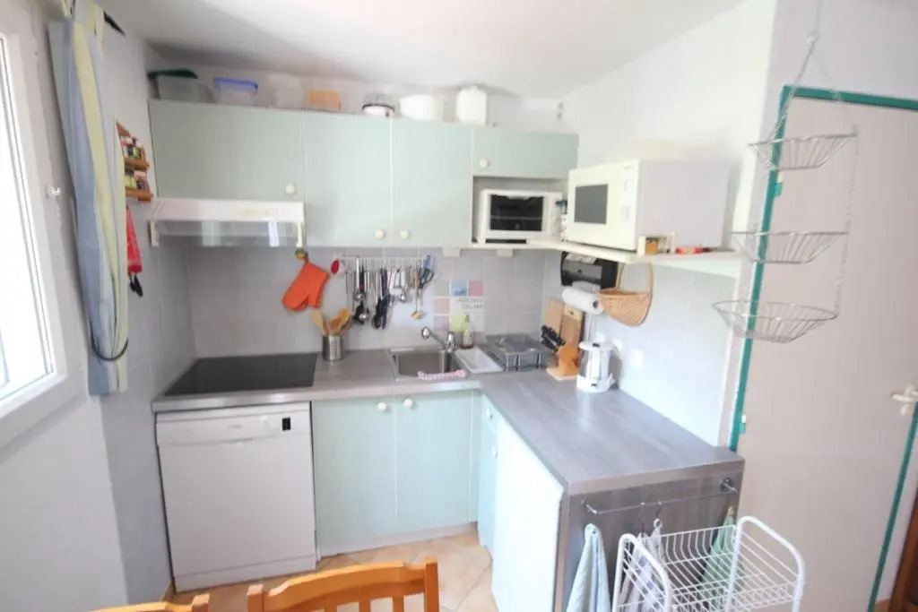 Belle villa plein sud, 4-6 couchages, en résidence avec piscine commune, Wifi fibre optique, 400m de la mer à PORTIRAGNES PLAGE LROND5