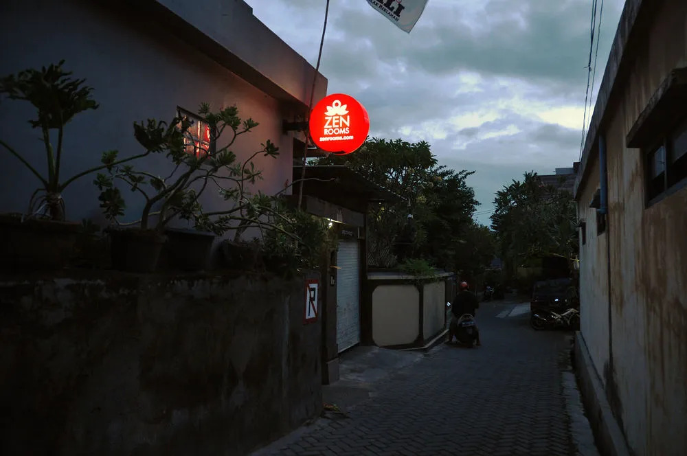 ZEN Rooms Seminyak Gang Rahayu