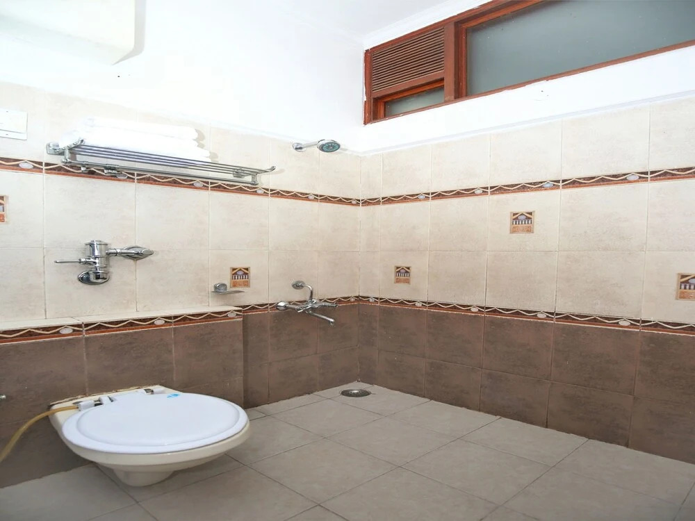 OYO 13139 Hotel Mohali Continental
