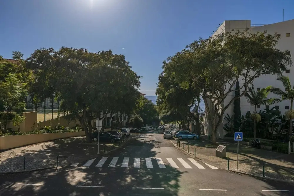 City Break by the Beach - Lido View Place