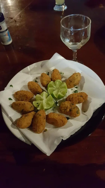 Pousada e Pizzaria Sol e Alegria