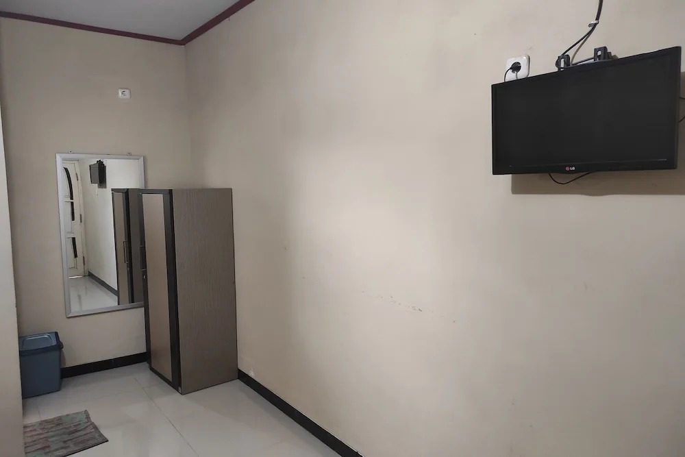 Hotel O Gr Kost Kaladan