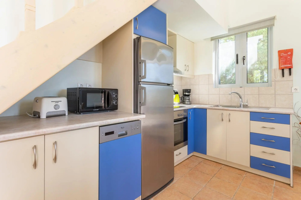 Nafsika Beach House Large Private Pool Walk to Beach Sea Views A C Wifi Car Not Required - 1880