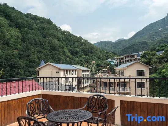 White Bird Field B&B (Jiu Shan Shan)