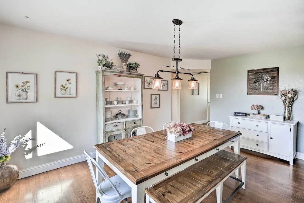 1 Mi to Main Street Sutter Creek: Poolside Oasis!